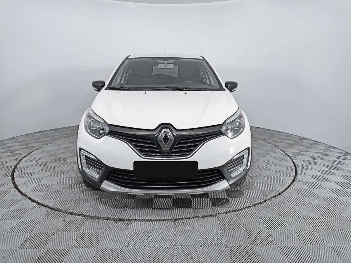 Renault Kaptur б/у, 2018, Автоматическая. Фото: #1