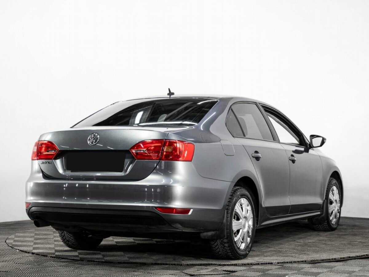 Volkswagen Jetta б/у, 2012, Автоматическая. Фото: #3