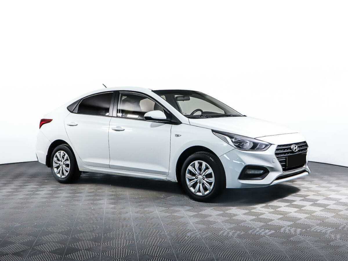 Hyundai Solaris б/у, 2018, Механическая. Фото: #2