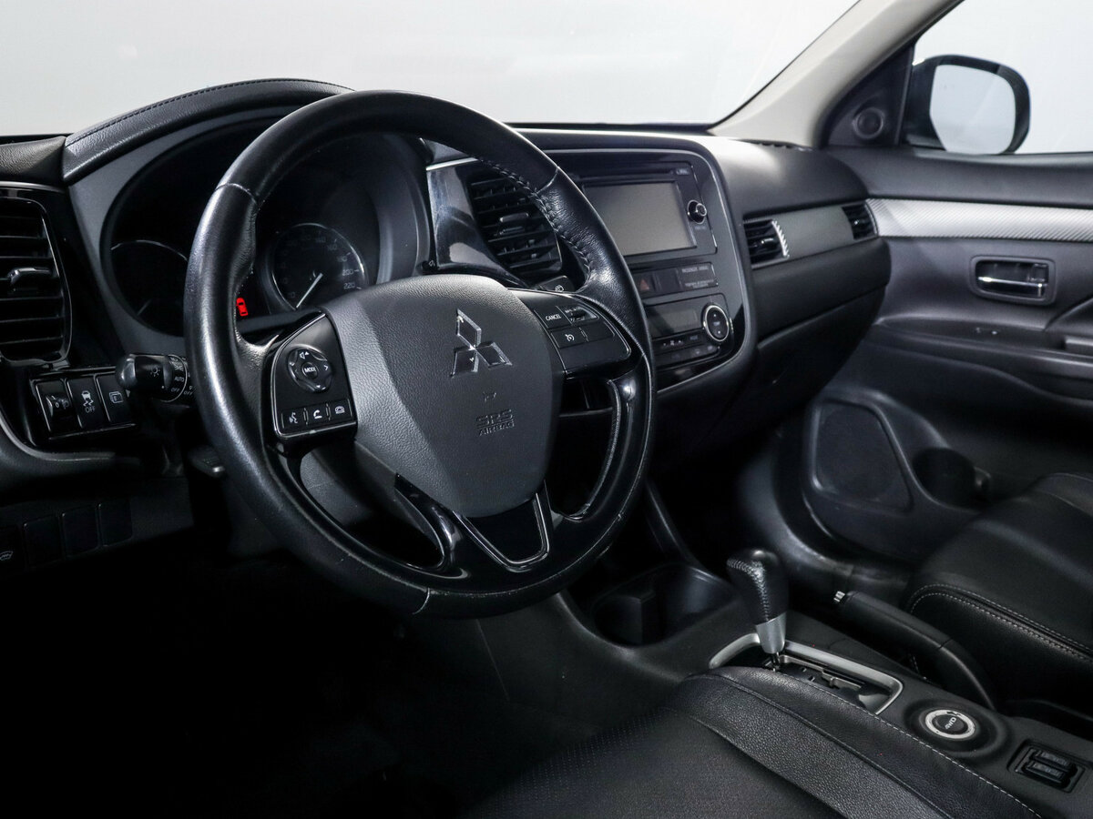 Mitsubishi Outlander б/у, 2015, Вариатор. Фото: #13
