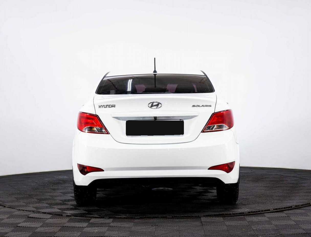 Hyundai Solaris б/у, 2014, Автоматическая. Фото: #4