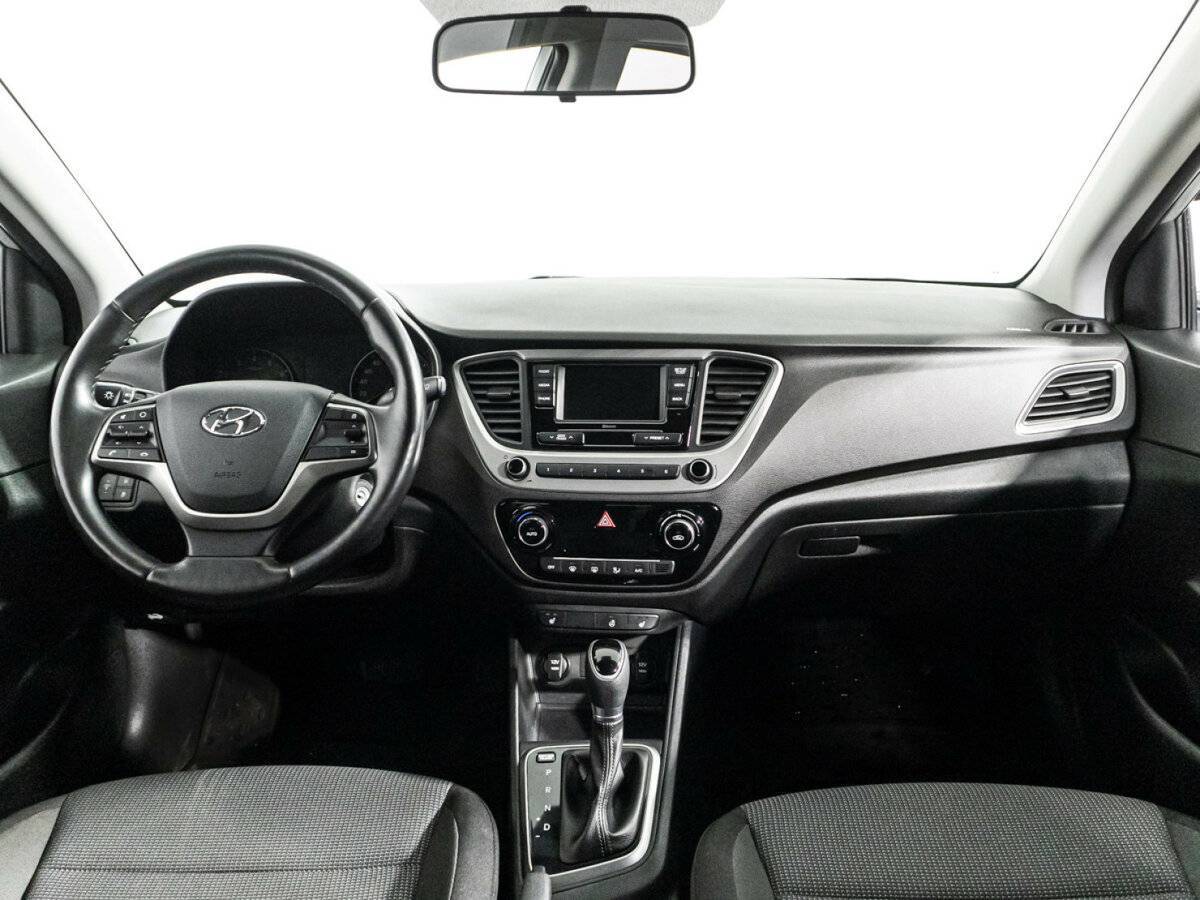 Hyundai Solaris б/у, 2017, Автоматическая. Фото: #12