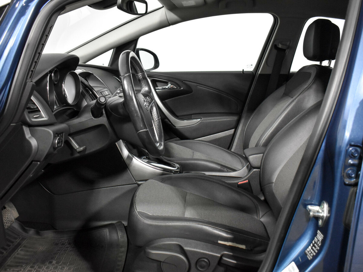 Opel Astra б/у, 2013, Автоматическая. Фото: #7