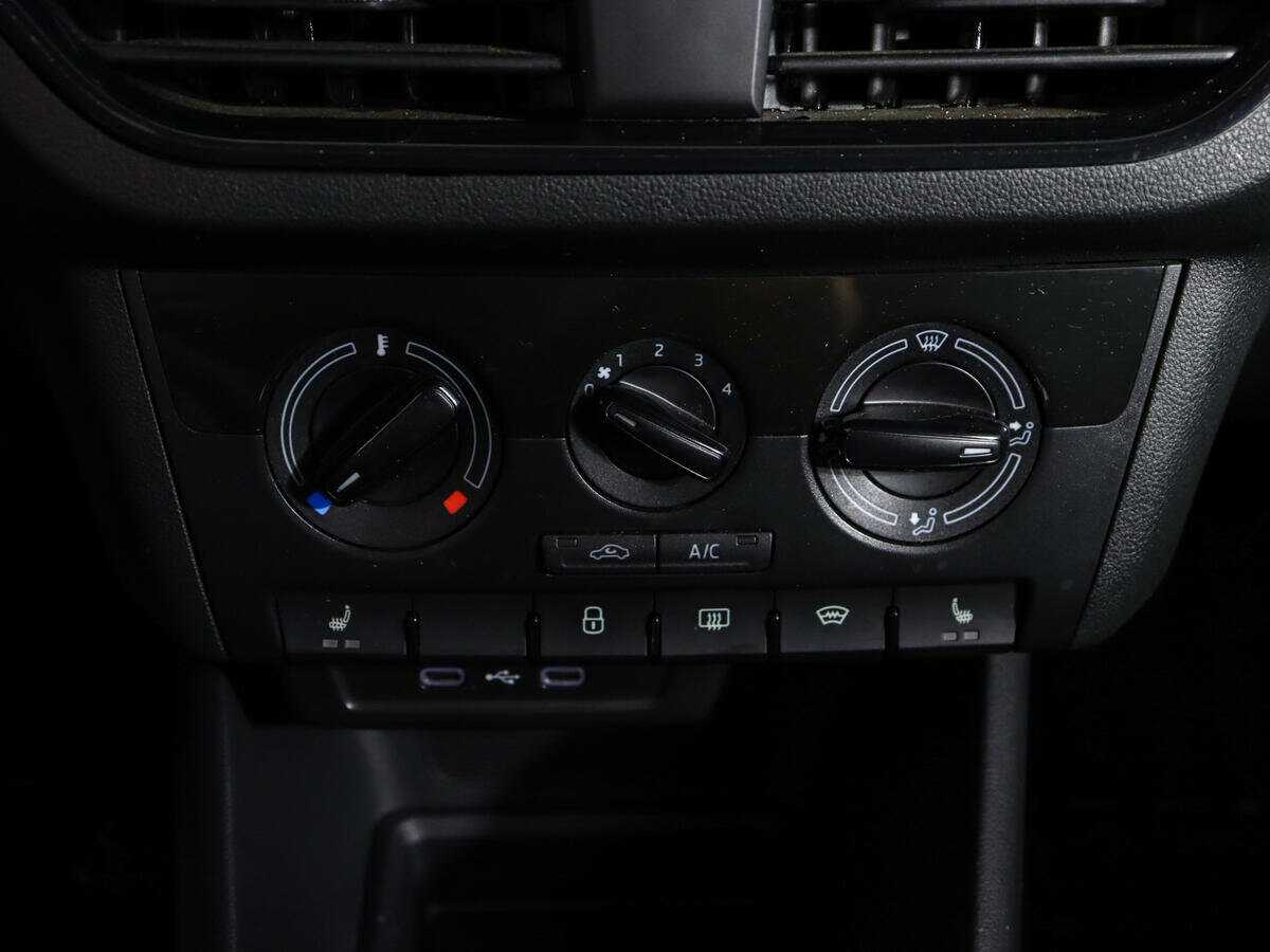 Skoda Rapid б/у, 2020, Механическая. Фото: #12