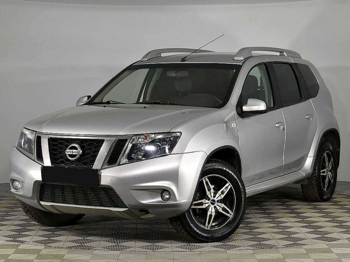 Nissan Terrano б/у, 2014, Механическая. Фото: #0