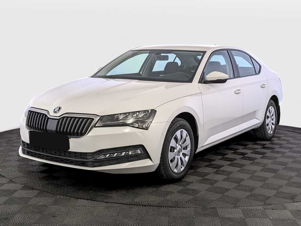 Skoda Superb б/у, 2021, Роботизированная. Фото: #0