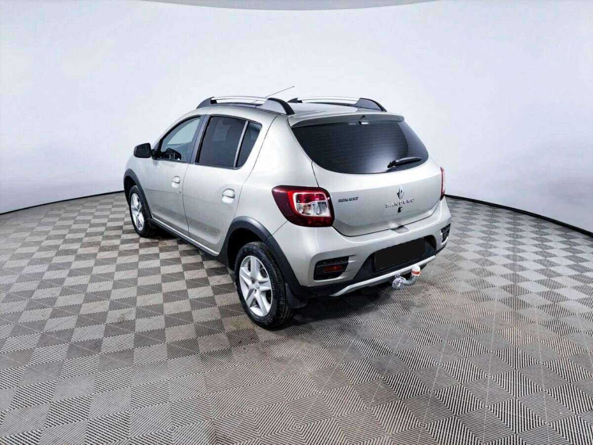 Renault Sandero б/у, 2017, Механическая. Фото: #6
