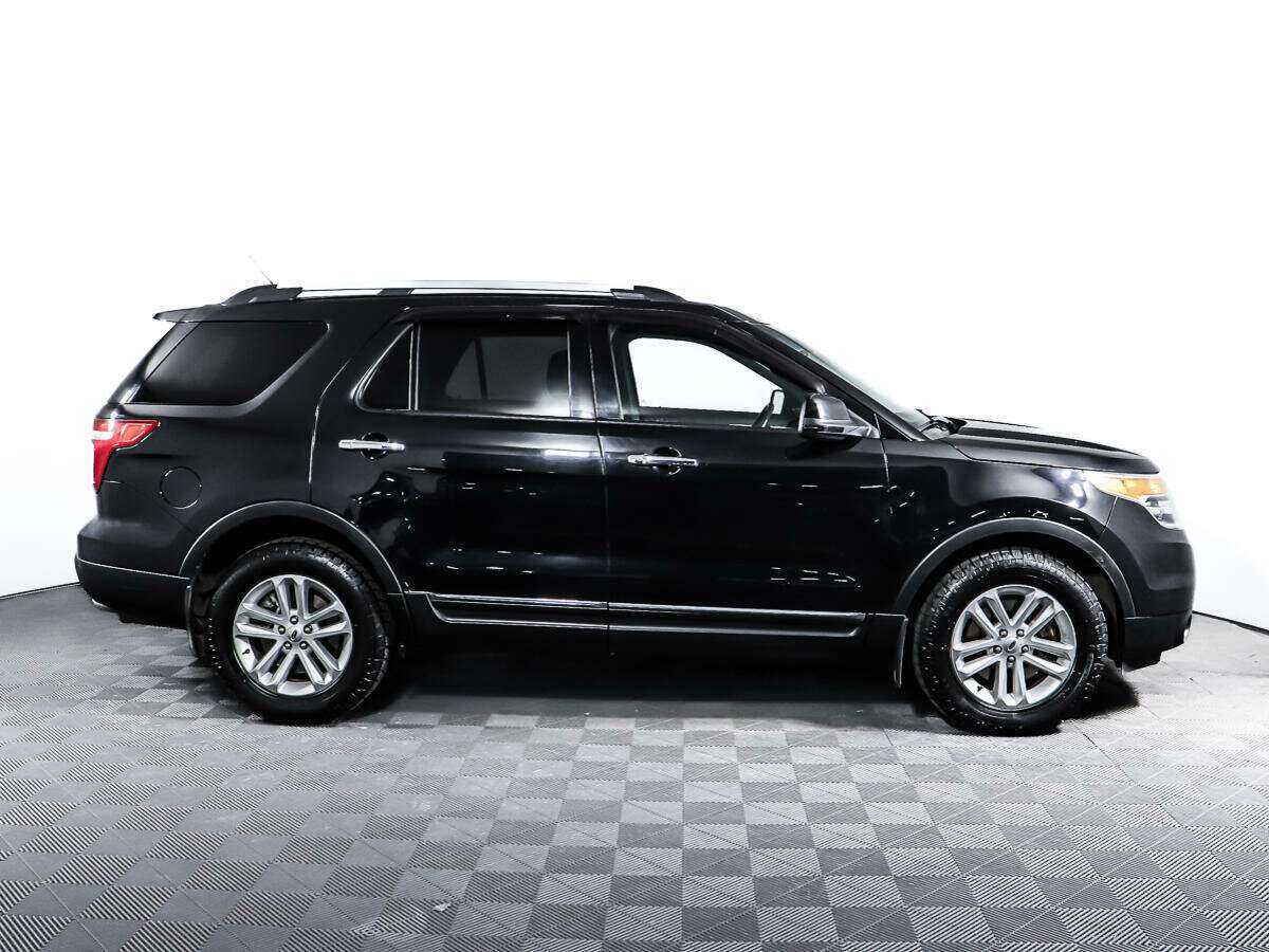 Ford Explorer б/у, 2013, Автоматическая. Фото: #3