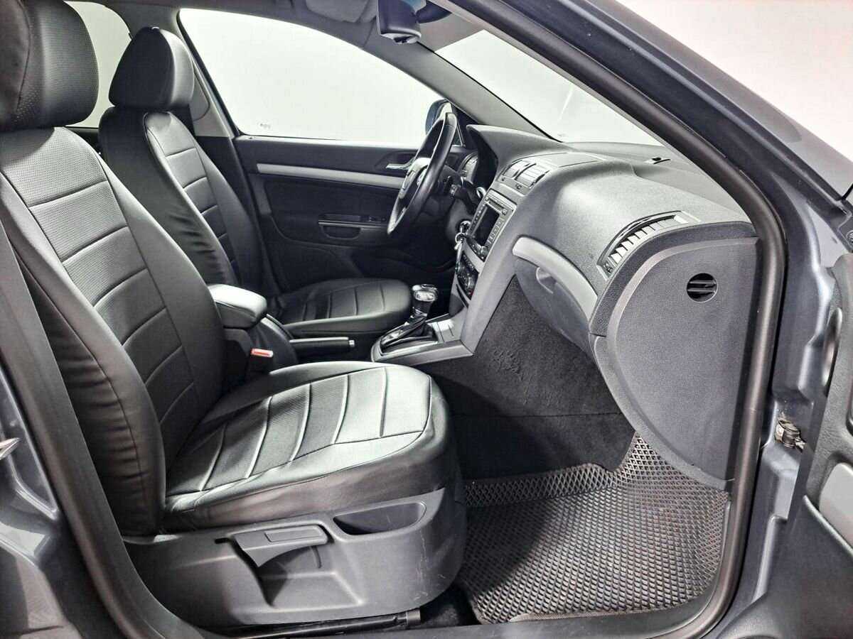 Skoda Octavia б/у, 2012, Автоматическая. Фото: #7