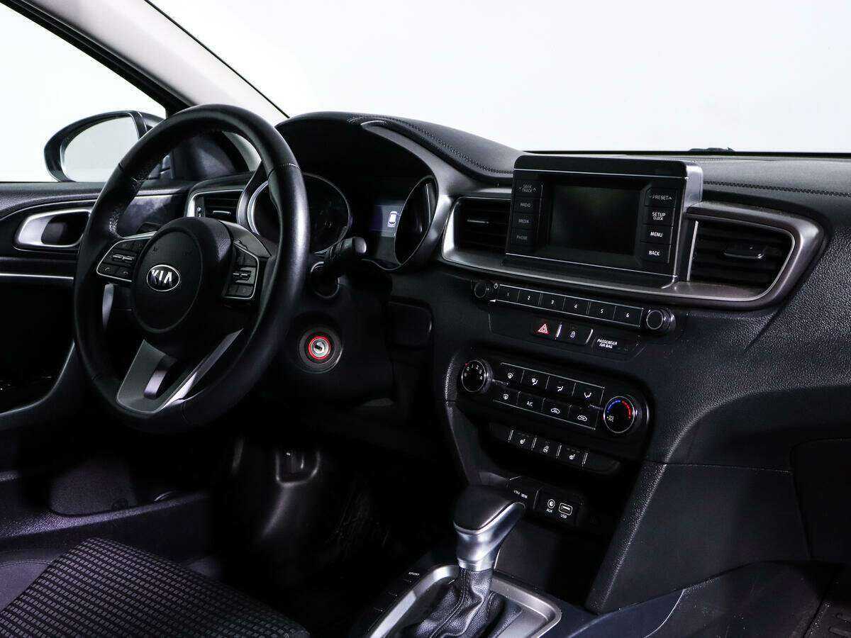 Kia Ceed б/у, 2019, Автоматическая. Фото: #6
