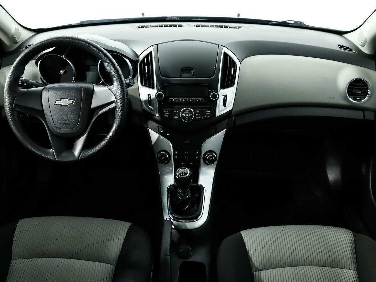 Chevrolet Cruze б/у, 2013, Механическая. Фото: #8