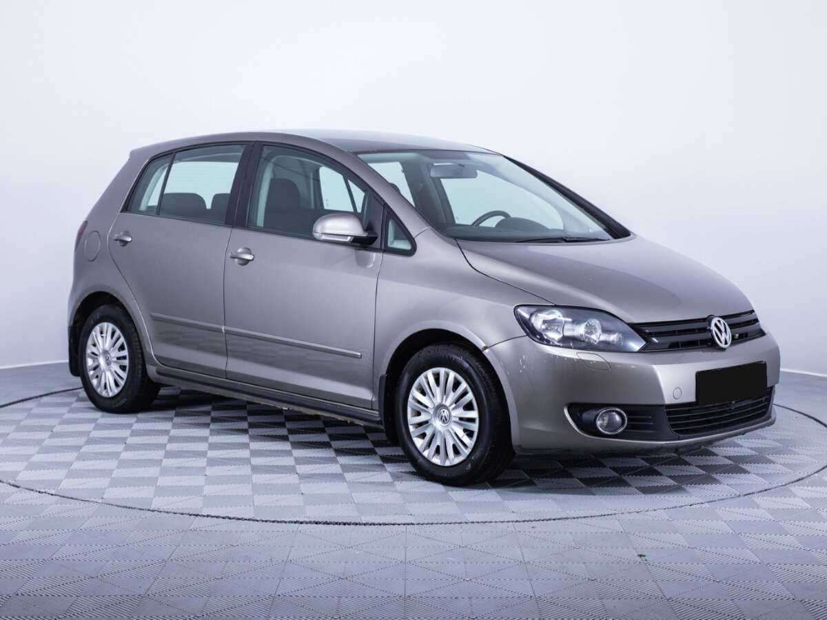 Volkswagen Golf Plus б/у, 2012, Механическая. Фото: #2