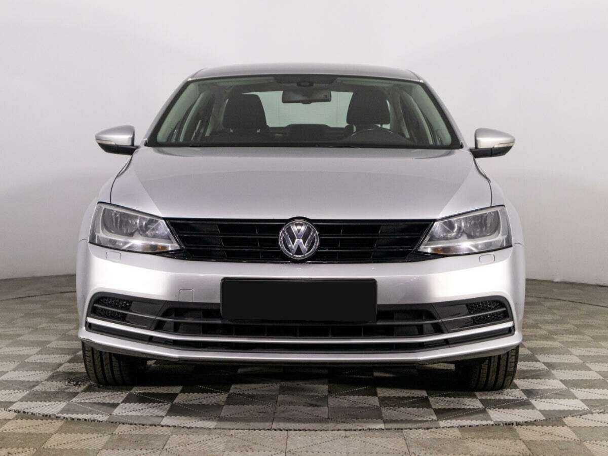 Volkswagen Jetta б/у, 2015, Механическая. Фото: #1