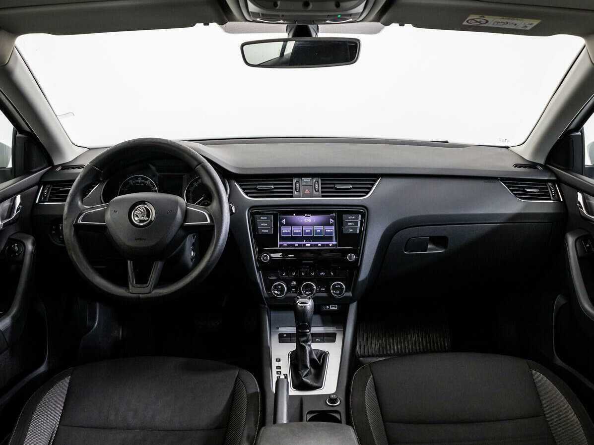 Skoda Octavia б/у, 2019, Автоматическая. Фото: #10
