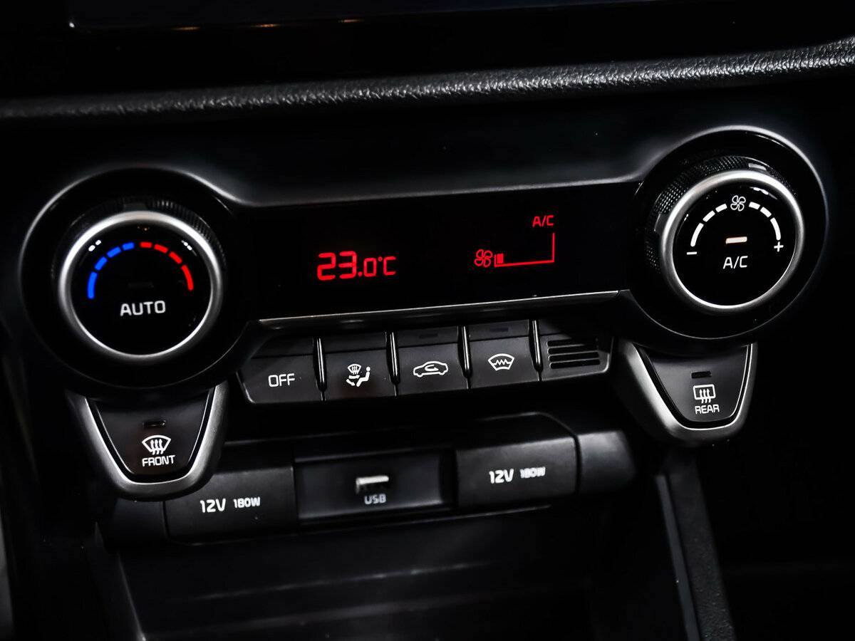 Kia Rio б/у, 2020, Автоматическая. Фото: #17