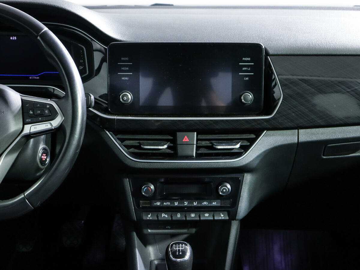 Volkswagen Polo б/у, 2020, Механическая. Фото: #10