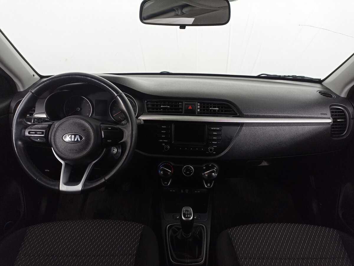 Kia Rio б/у, 2018, Механическая. Фото: #11