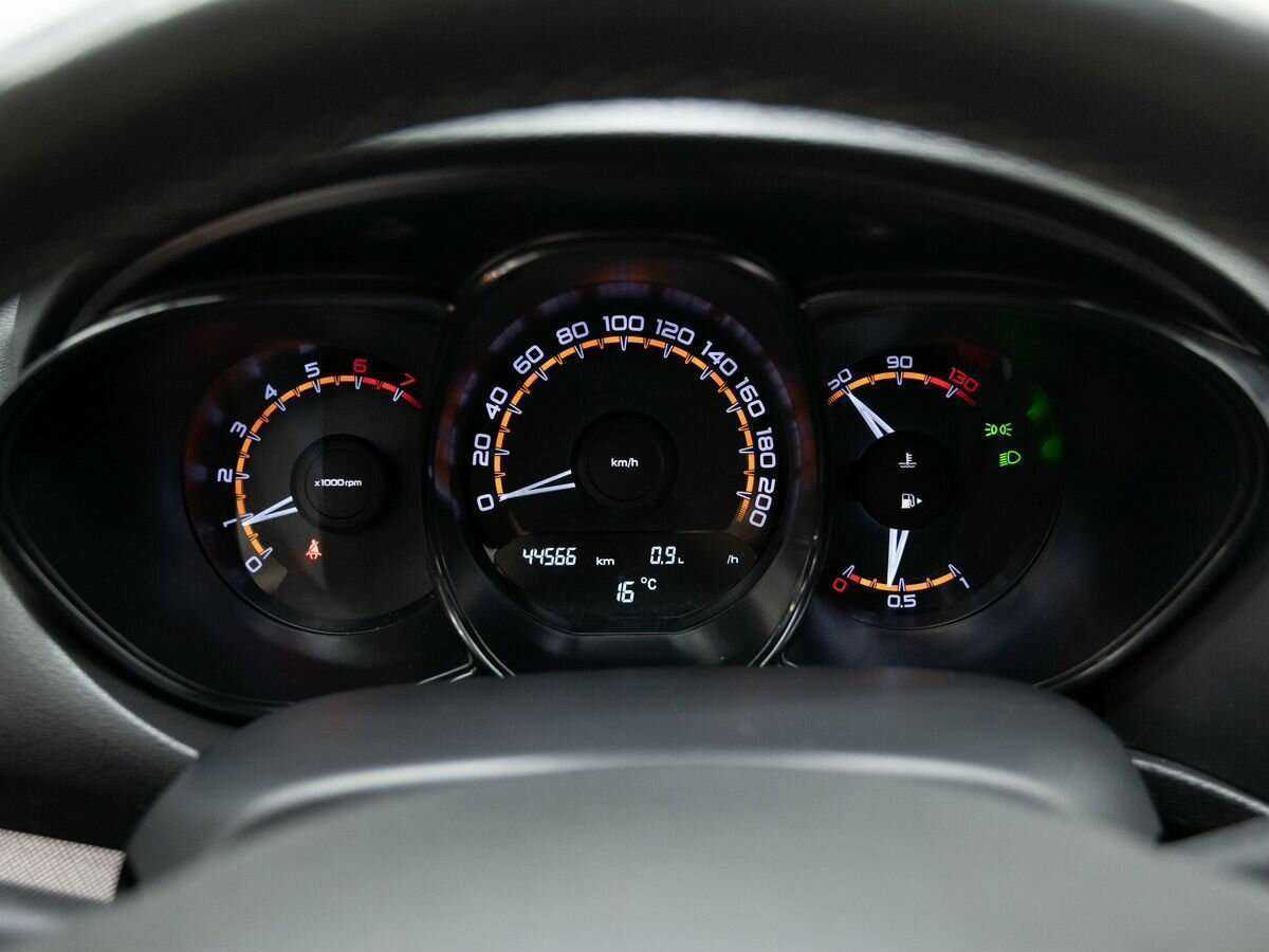 Lada (ВАЗ) Vesta б/у, 2021, Механическая. Фото: #18