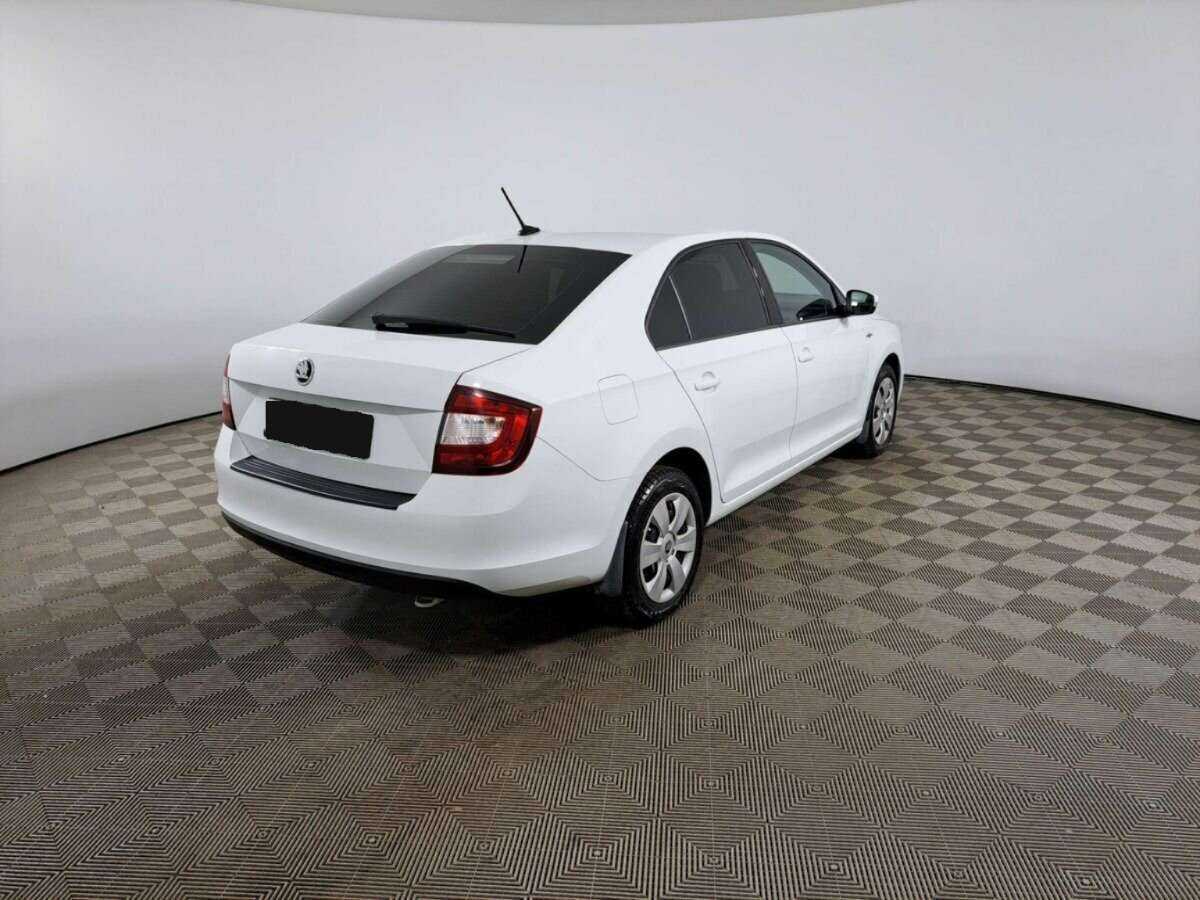 Skoda Rapid б/у, 2018, Механическая. Фото: #4