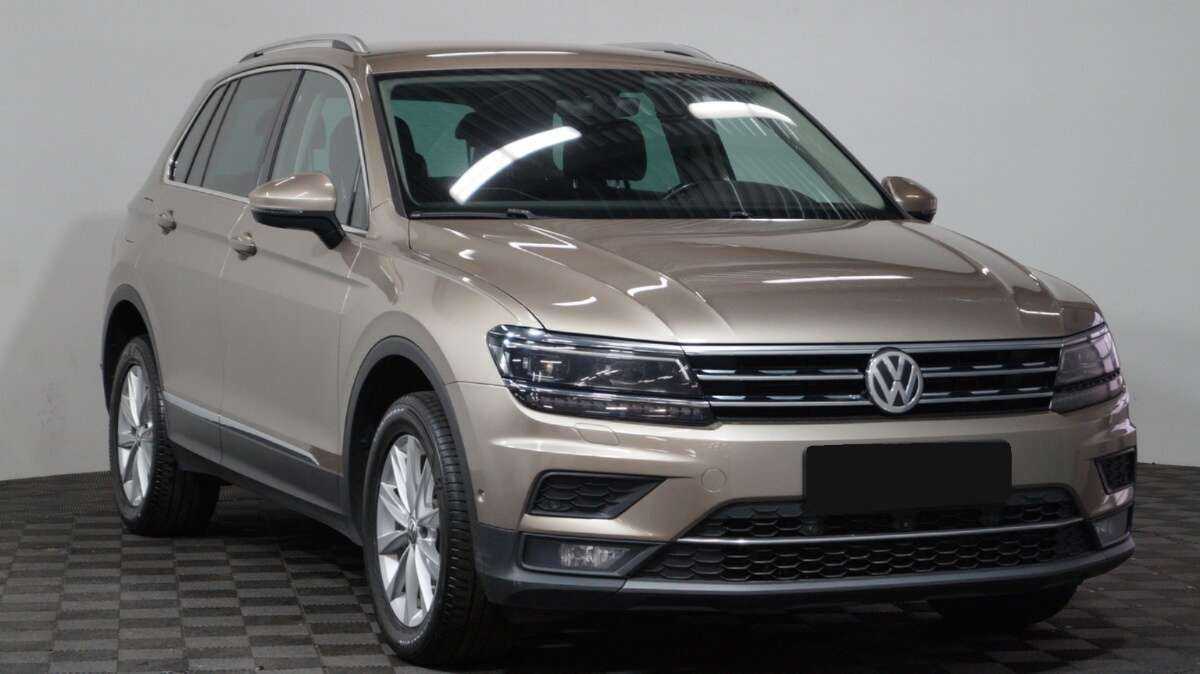 Volkswagen Tiguan б/у, 2018, Роботизированная. Фото: #2