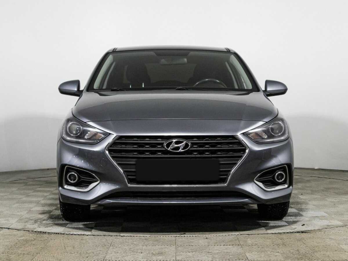 Hyundai Solaris б/у, 2018, Автоматическая. Фото: #1