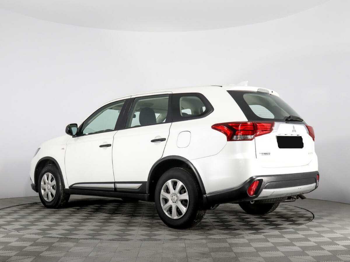 Mitsubishi Outlander б/у, 2018, Вариатор. Фото: #6