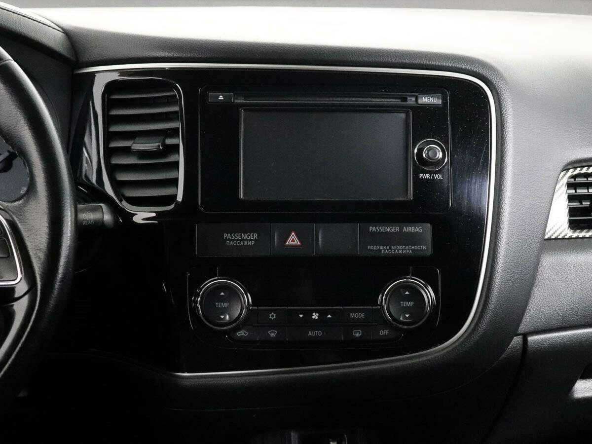 Mitsubishi Outlander б/у, 2015, Вариатор. Фото: #10