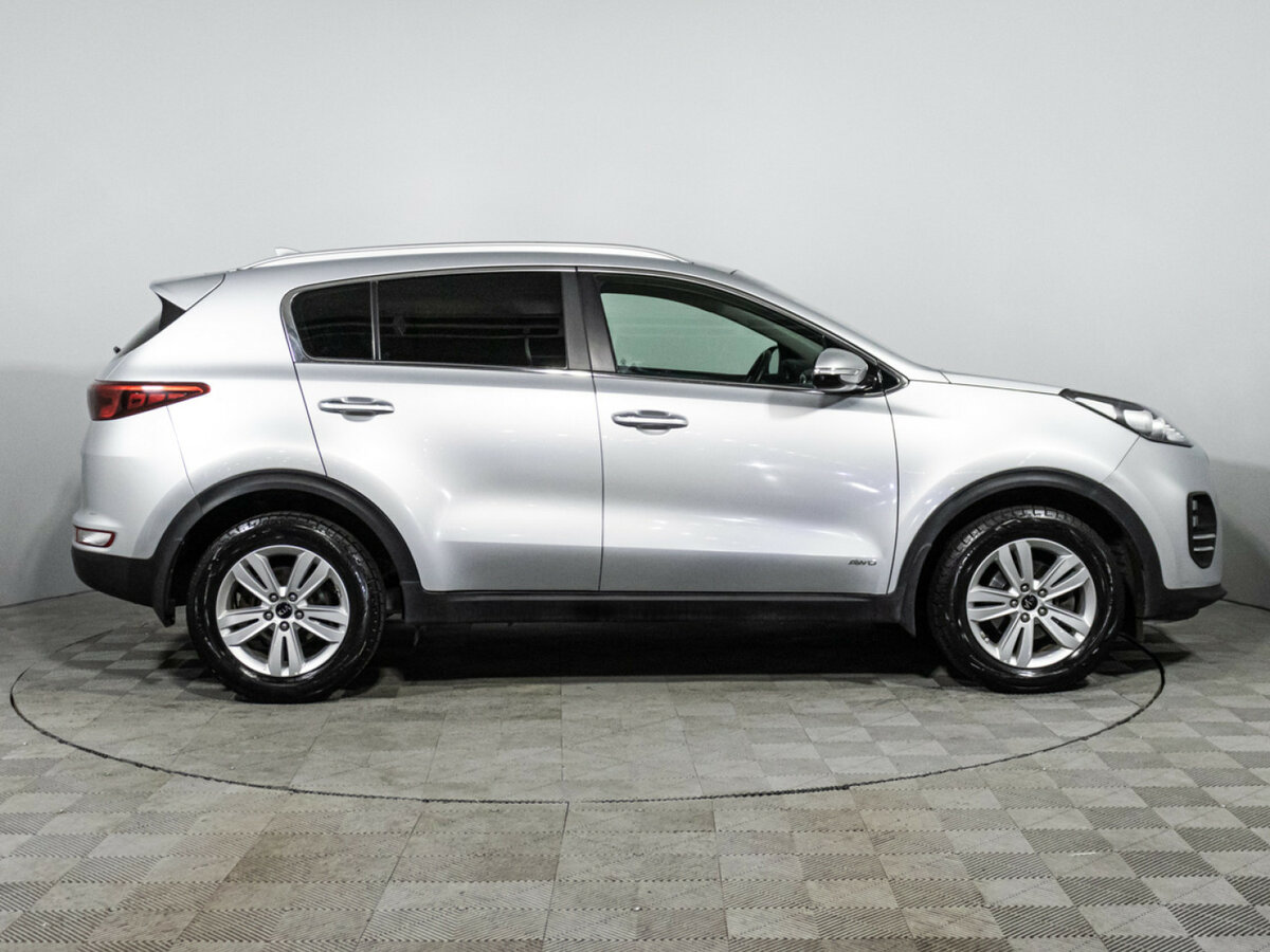 Kia Sportage б/у, 2016, Автоматическая. Фото: #3