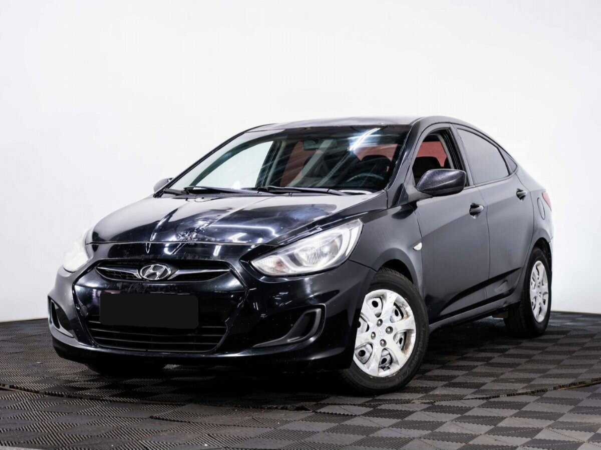 Hyundai Solaris б/у, 2013, Механическая. Фото: #0