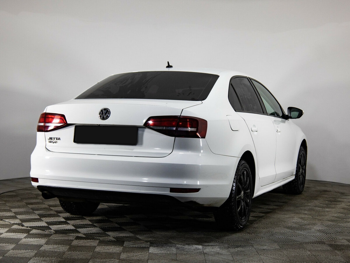 Volkswagen Jetta б/у, 2016, Автоматическая. Фото: #3