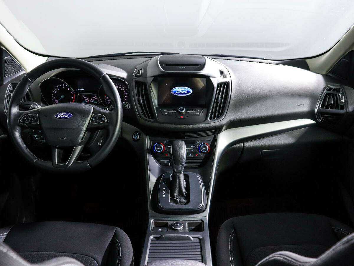 Ford Kuga б/у, 2018, Автоматическая. Фото: #9