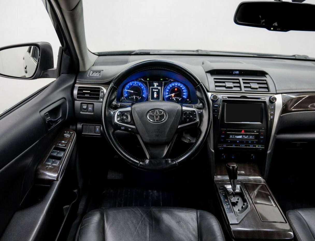 Toyota Camry б/у, 2015, Автоматическая. Фото: #10