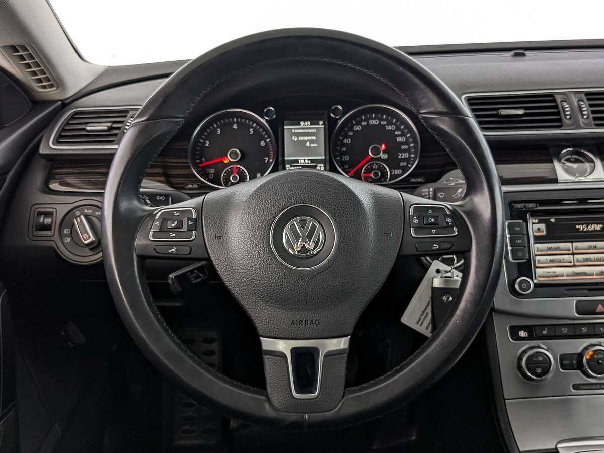 Volkswagen Passat CC б/у, 2013, Роботизированная. Фото: #19