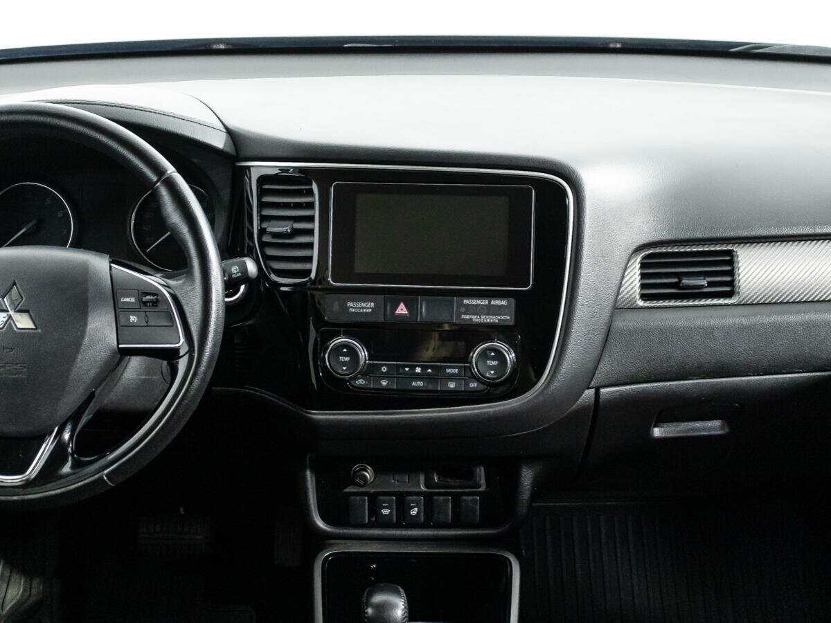 Mitsubishi Outlander б/у, 2018, Вариатор. Фото: #13