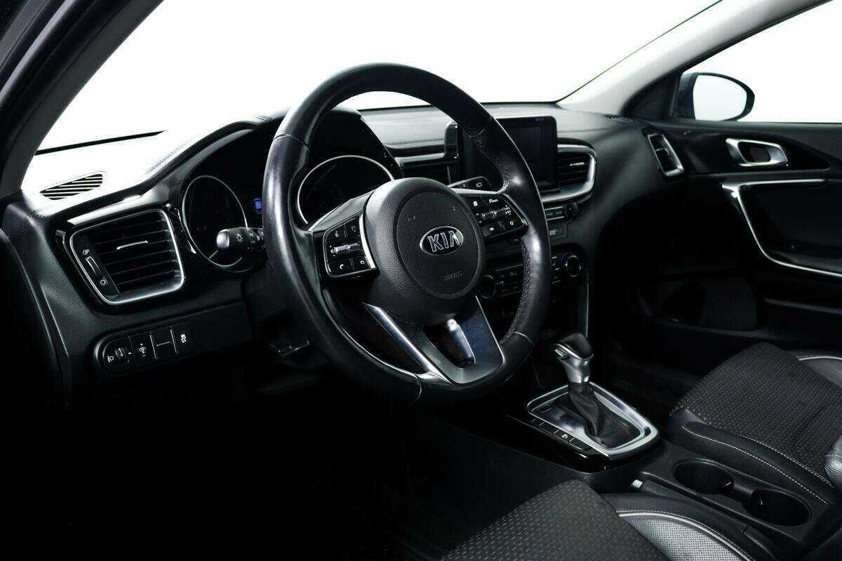 Kia Ceed б/у, 2019, Автоматическая. Фото: #12