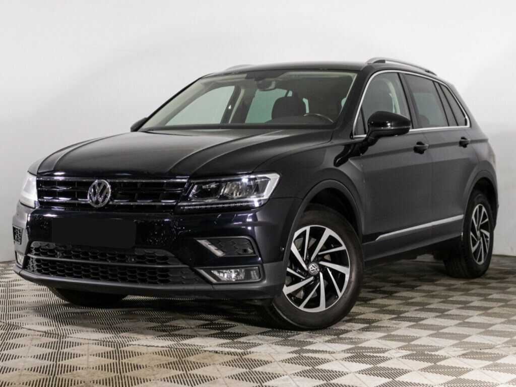 Volkswagen Tiguan б/у, 2018, Роботизированная. Посмотреть фото