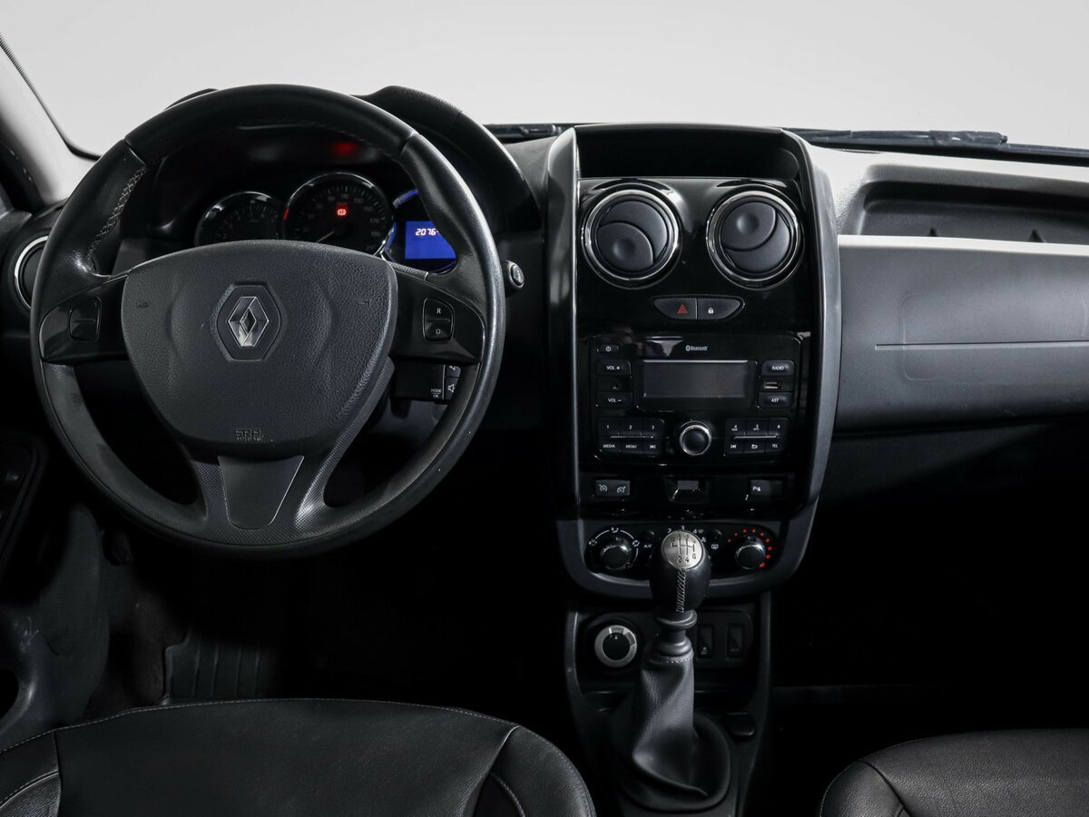 Renault Duster б/у, 2017, Механическая. Фото: #9