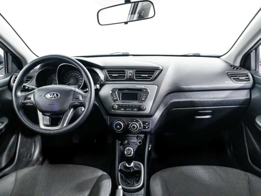 Kia Rio б/у, 2013, Механическая. Фото: #12