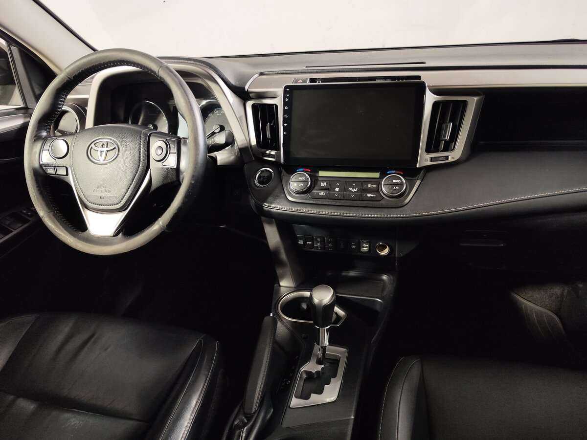 Toyota RAV4 б/у, 2015, Автоматическая. Фото: #22