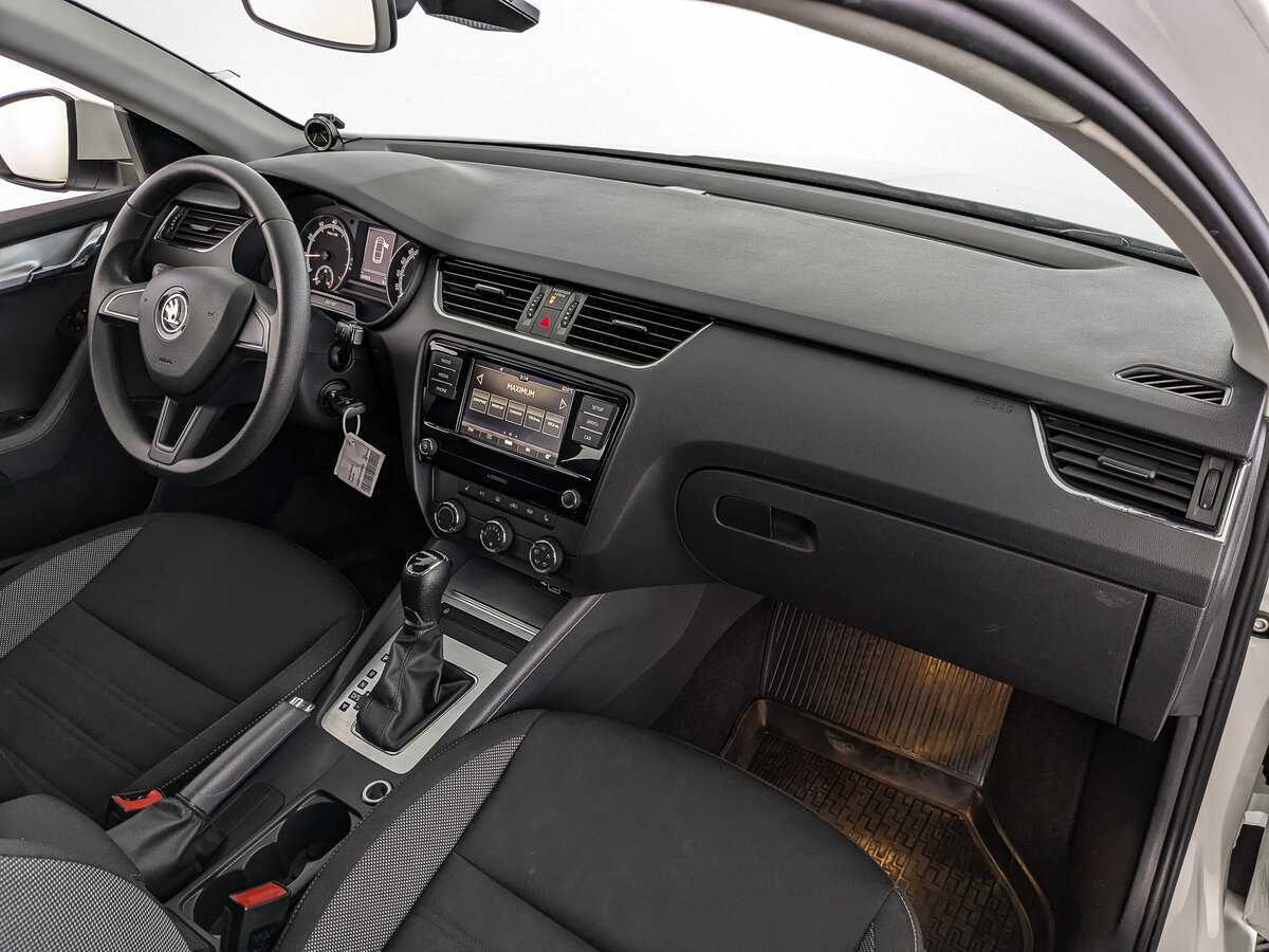 Skoda Octavia б/у, 2019, Автоматическая. Фото: #12