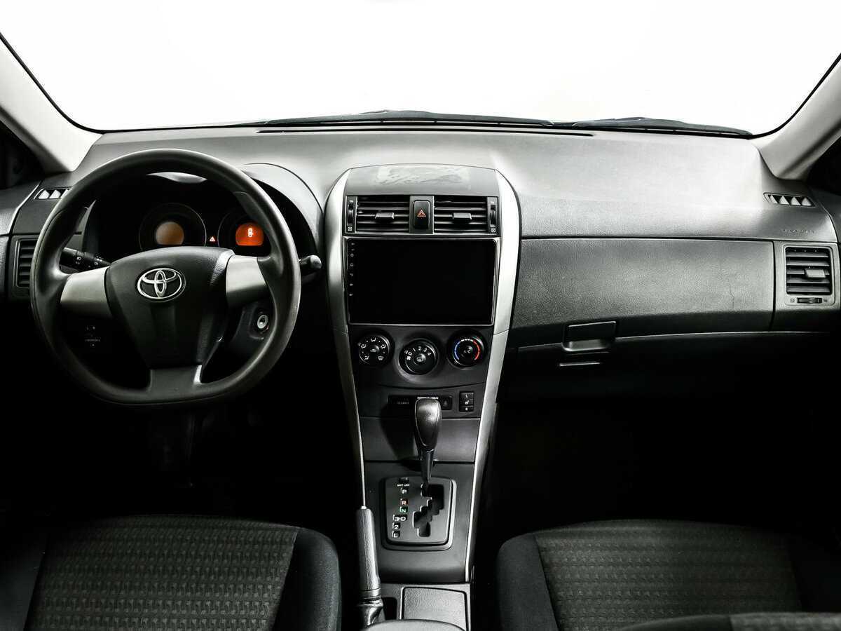 Toyota Corolla б/у, 2012, Автоматическая. Фото: #10