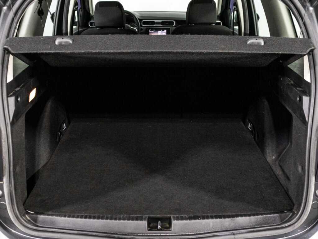 Renault Duster б/у, 2021, Механическая. Фото: #14