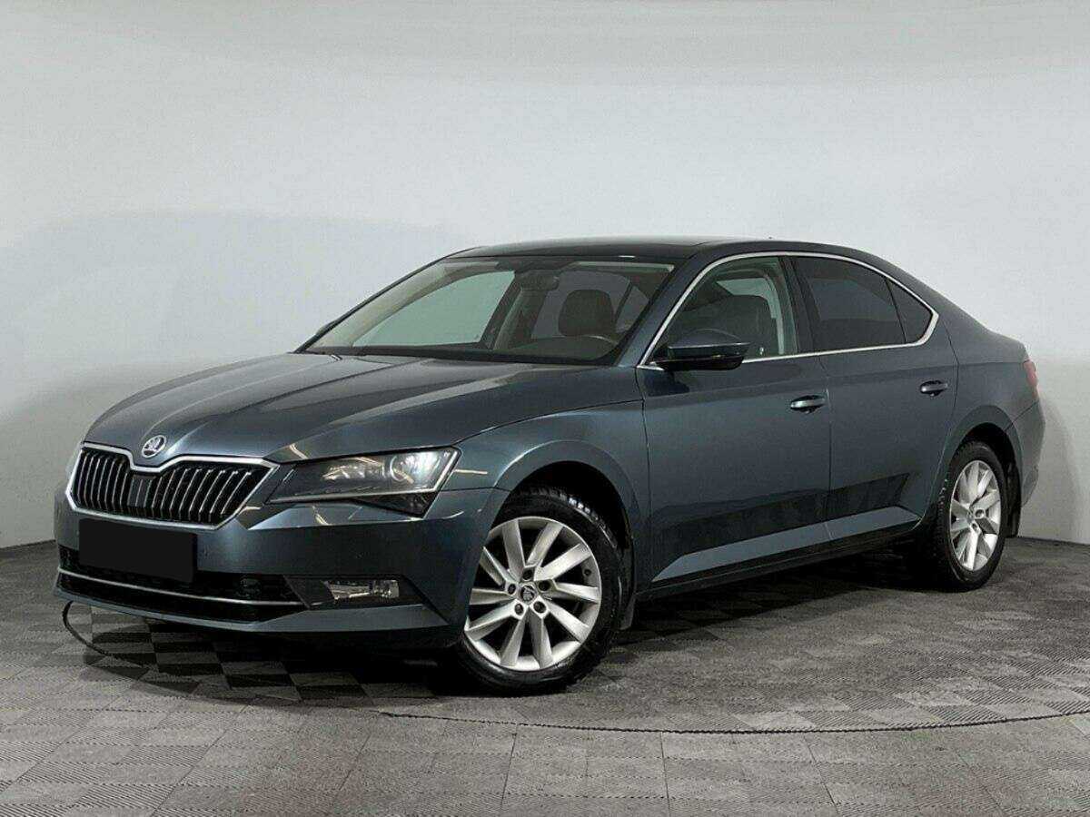 Skoda Superb б/у, 2017, Роботизированная. Фото: #0