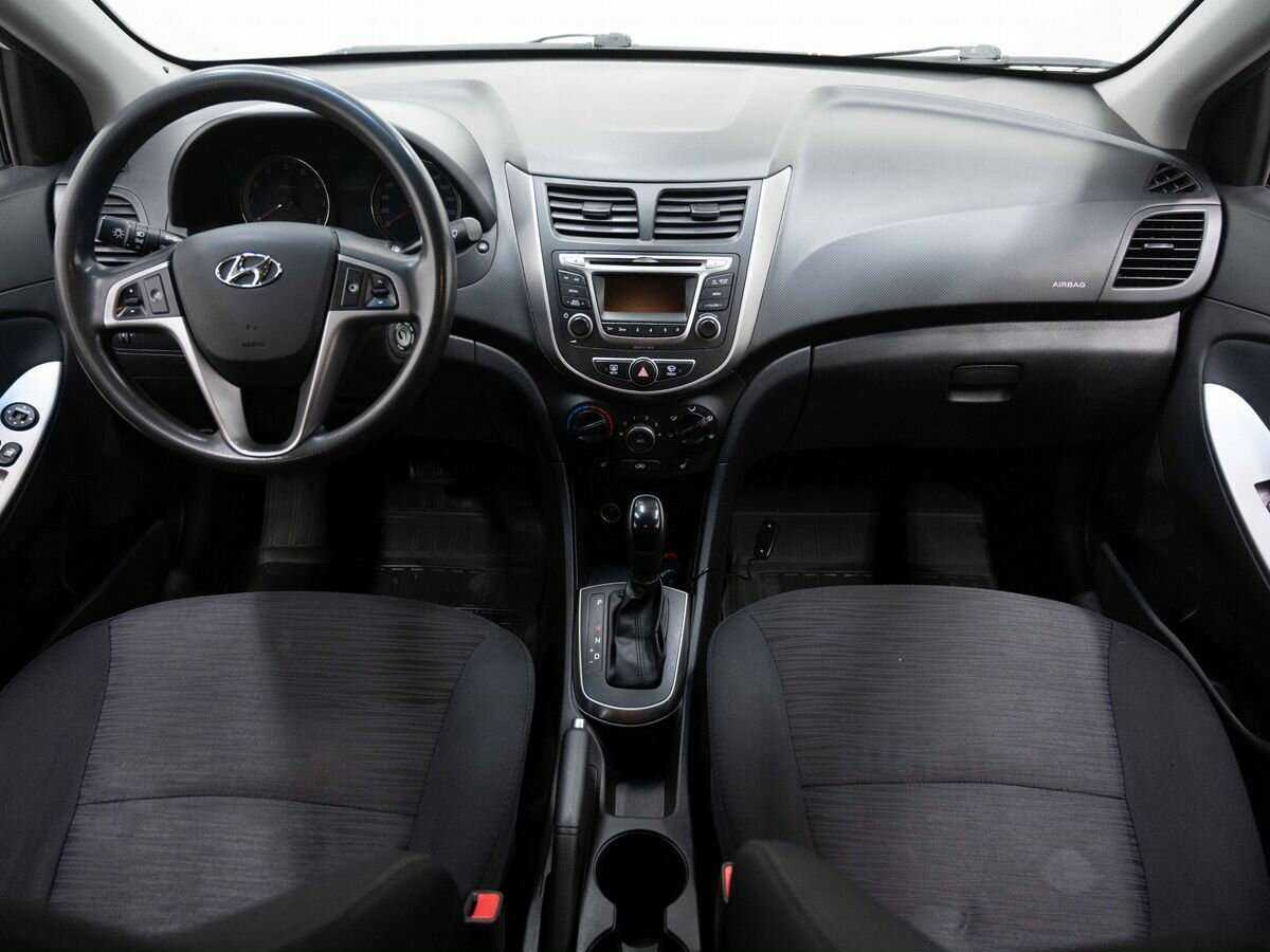 Hyundai Solaris б/у, 2014, Автоматическая. Фото: #13