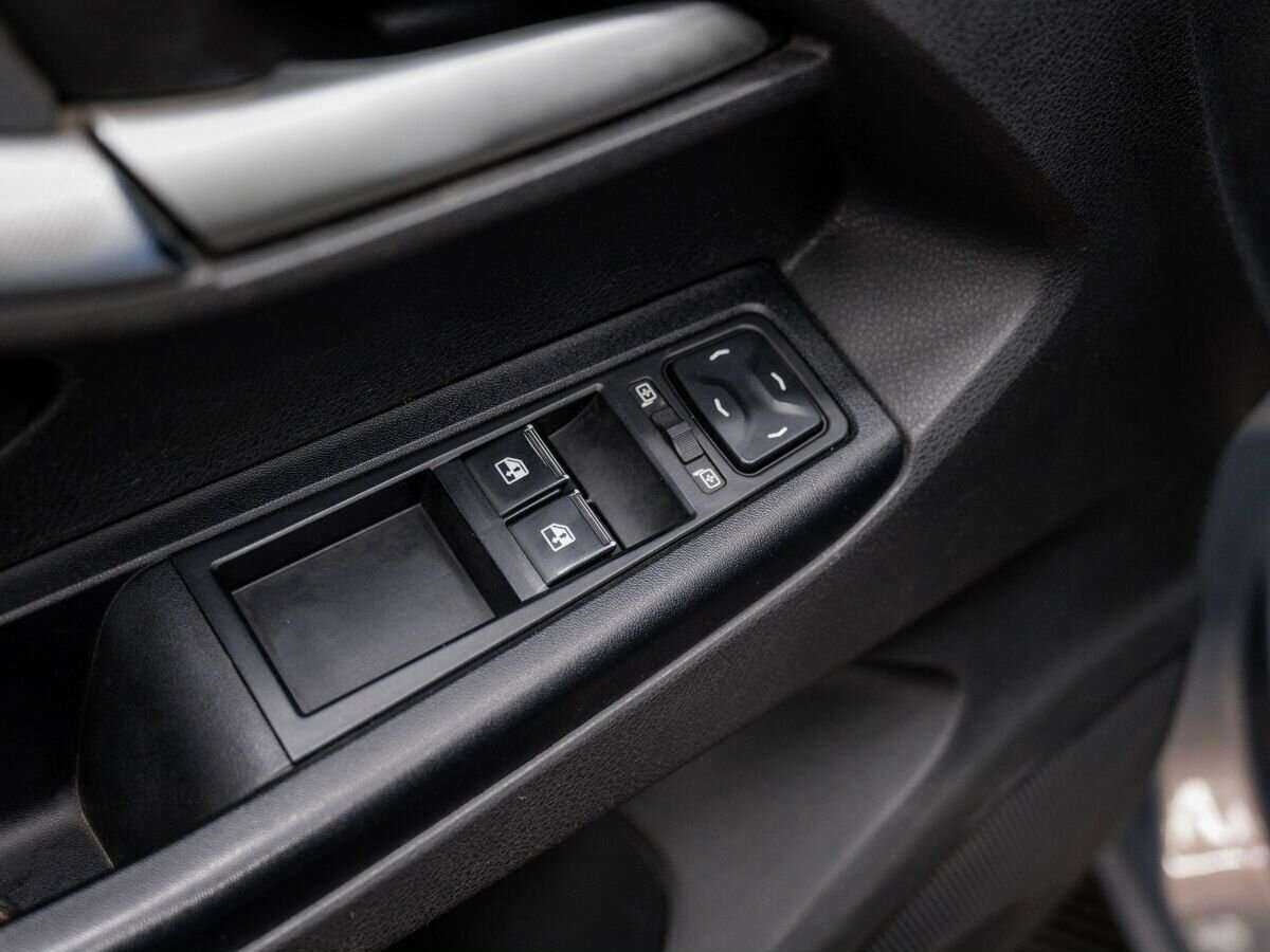 Lada (ВАЗ) Vesta б/у, 2015, Механическая. Фото: #14