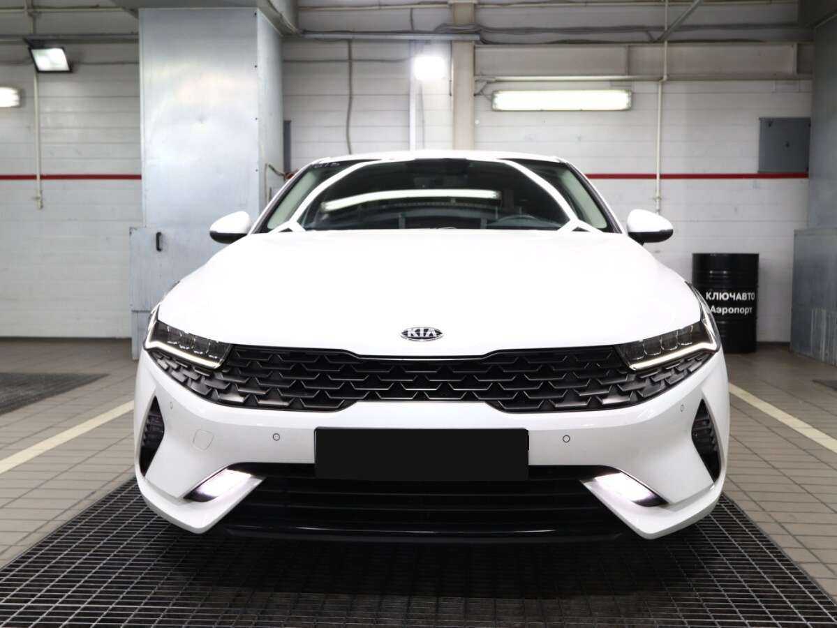Kia K5 б/у, 2021, Автоматическая. Фото: #2