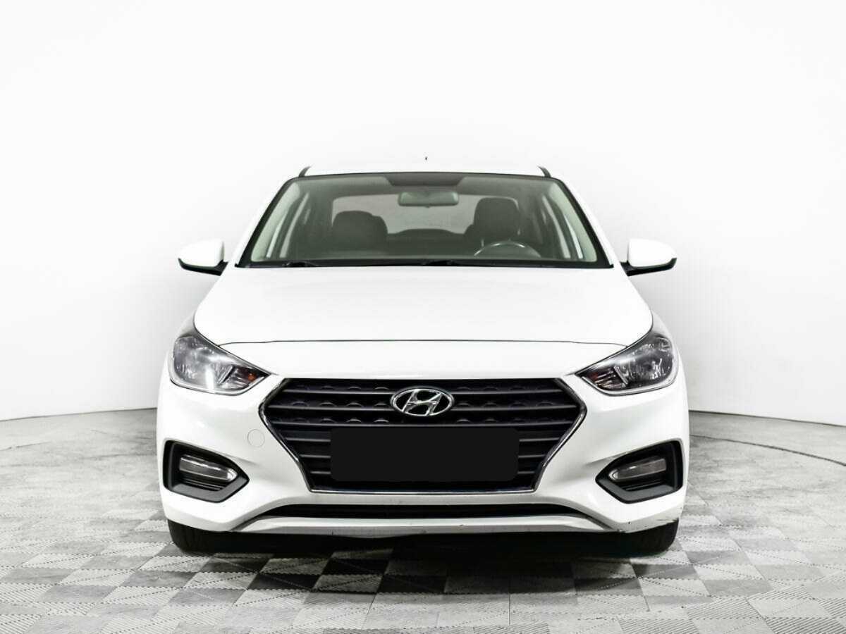 Hyundai Solaris б/у, 2017, Автоматическая. Фото: #1