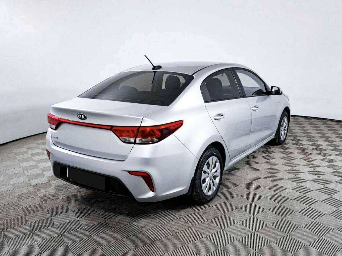 Kia Rio б/у, 2017, Автоматическая. Фото: #4
