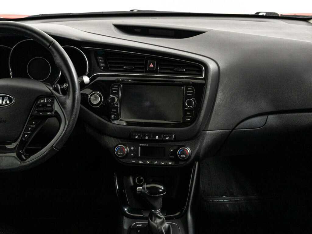 Kia Ceed б/у, 2015, Автоматическая. Фото: #13