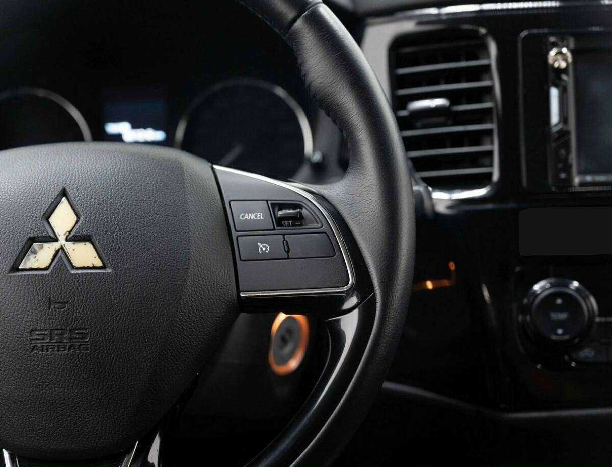 Mitsubishi Outlander б/у, 2017, Вариатор. Фото: #14